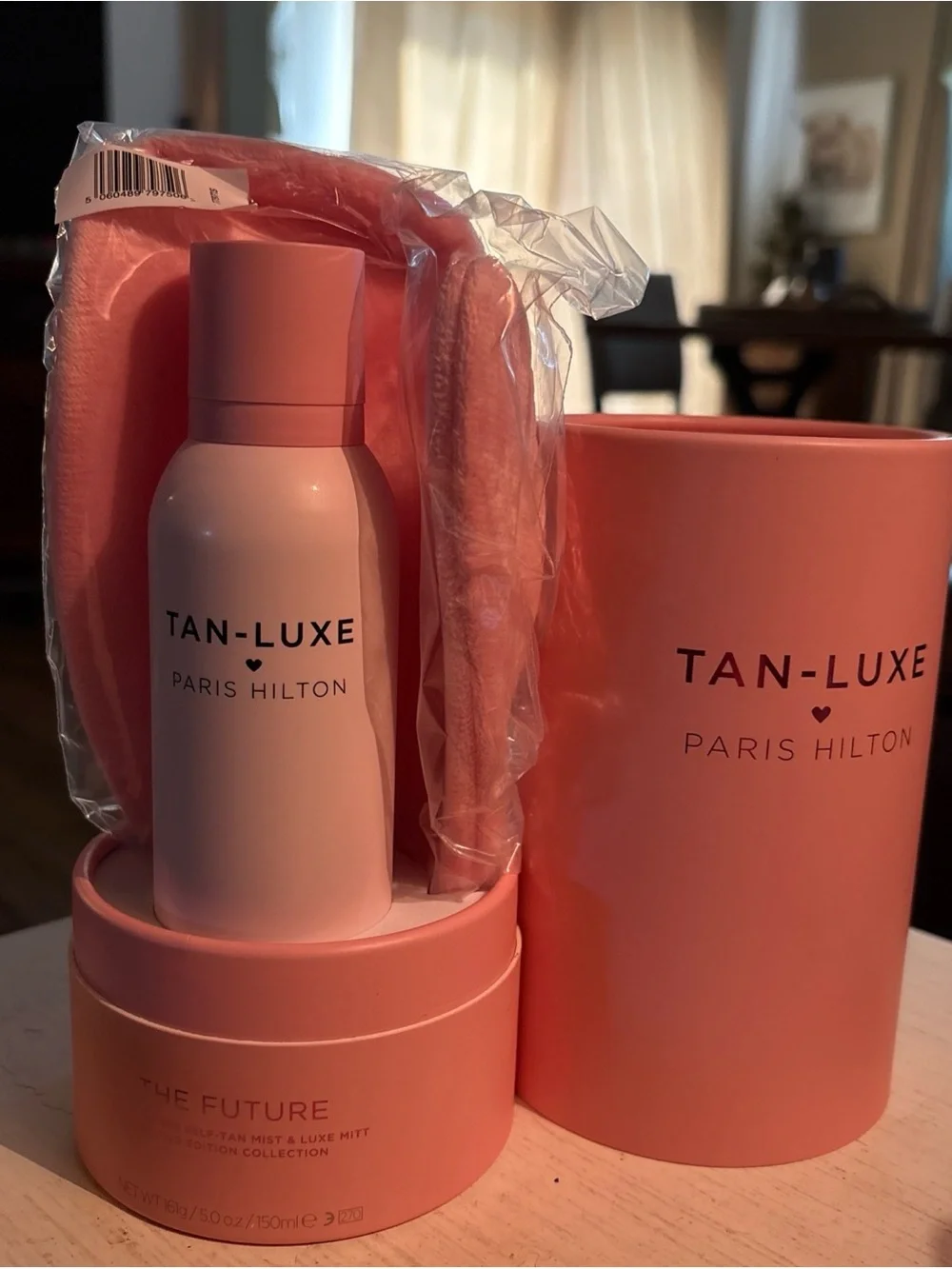 Paris Hilton Tan-Luxe Self-Tan Kit - Pink